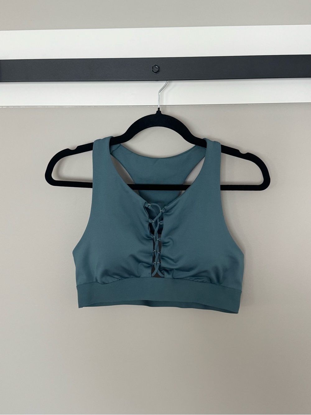 PINK Victoria's Secret Ultimate Lightly Lined Lace Up Sports Bra Teal Large L
